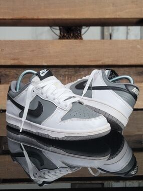 Nike Dunk Low "Light Smoke Grey" Wmns 8 Same Day Shipping